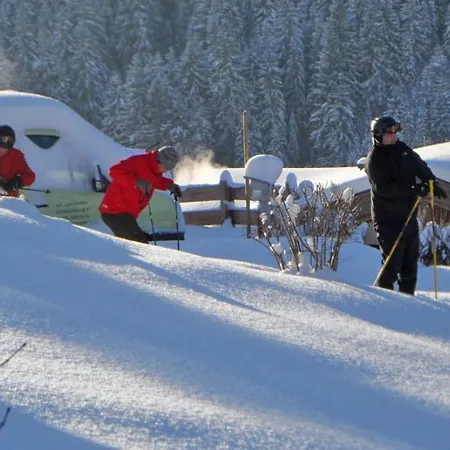 Apartament Appartementhaus Casamarai